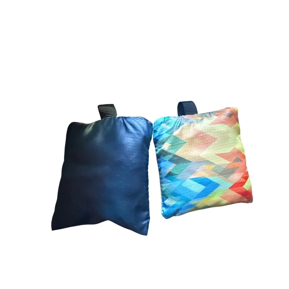 Rumpl Beer Blanket Set of 2 Insulated Can Koozies Navy & Rainbow Geometric Puffy